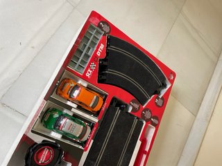 Scalextric C2 DTM Audi A4 vs Mercedes C-Klasse