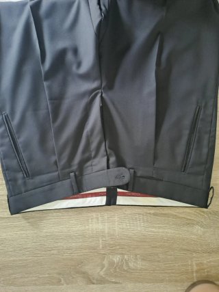 Traje negro El Corte Inglés Talla 46/XL
