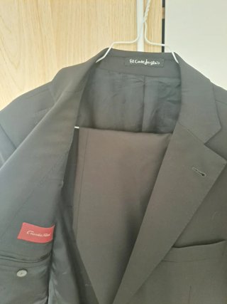 Traje negro El Corte Inglés Talla 46/XL