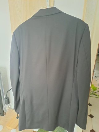 Traje negro El Corte Inglés Talla 46/XL