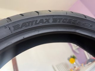 Neumático moto delantero  120/70ZR17(58W)