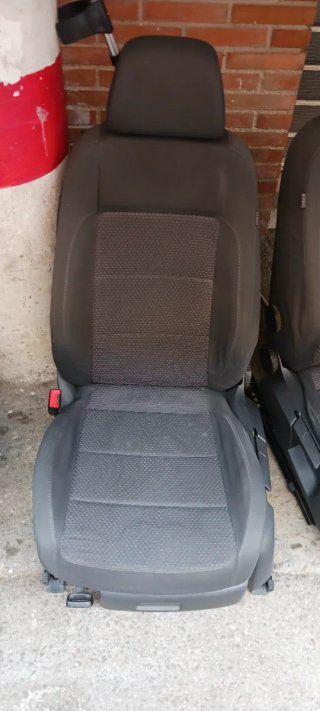 Asientos Golf V Variant con cajonera