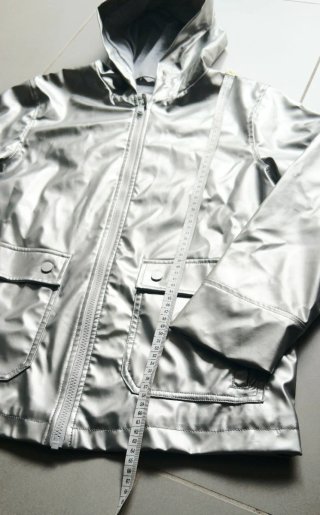 Chaqueta Impermeable Plateada Lefties