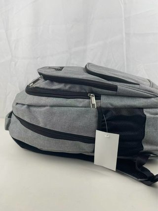 Mochila gris