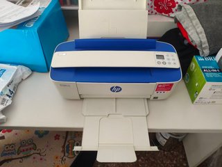 Impresora HP DeskJet 3760