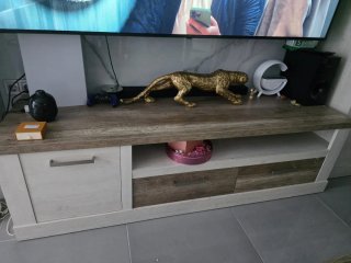 Mueble de Salón con Cajones y Puerta