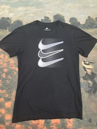 Camiseta Nike Negra