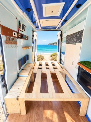 Ford Transit 2001