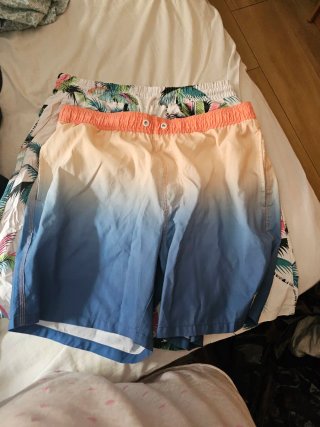 Lote de 7 short de hombre y otras prendas