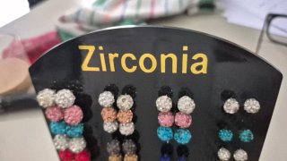 Set de Pendientes de Circonia 30 pares
