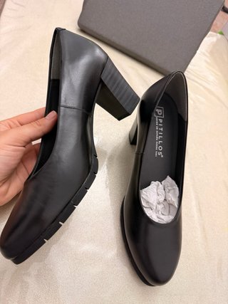 Zapatos de tacón Pitillos negros