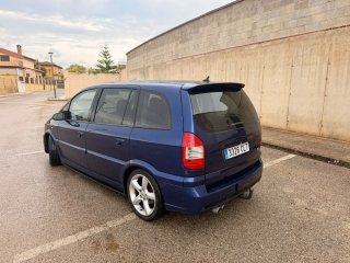Opel Zafira 2004
