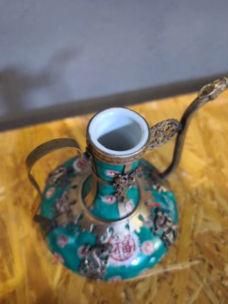 Jarra de porcelana china antigua
