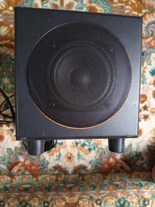 Altavoz negro