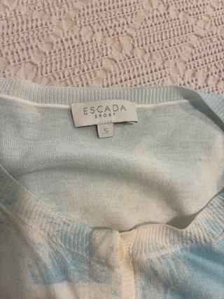 Conjunto de punto azul y blanco