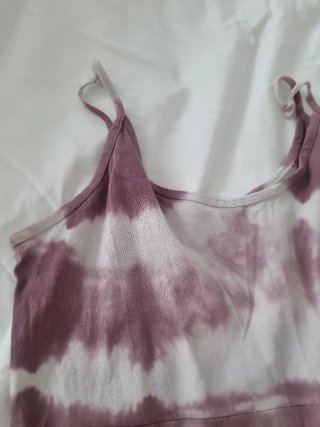 Vestido corto tie-dye morado y blanco