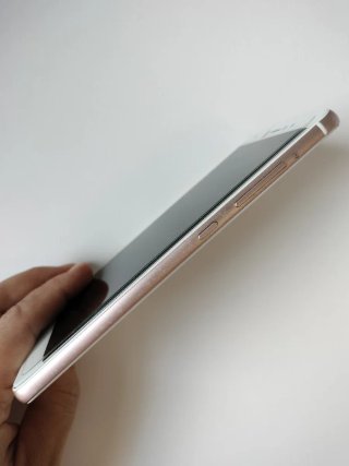 BQ Aquaris X Blanco con caja y accesorios
