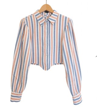 Camisa crop de rayas pastel