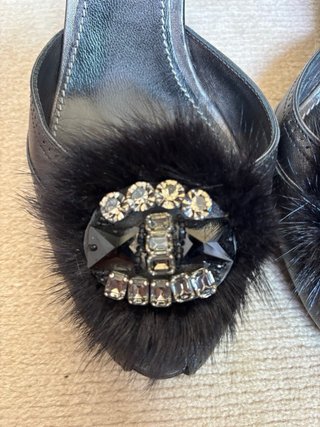 Zapatos de tacón Prada negros
