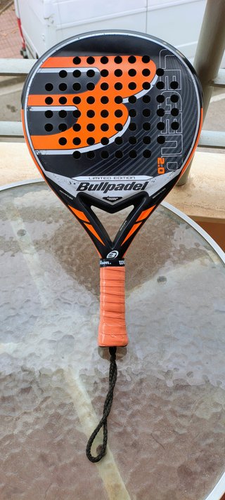 Pala de Pádel Bullpadel Legend 2.0