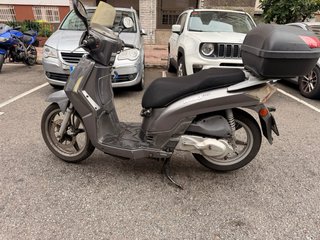 Scooter Kymco People S 125 Gris