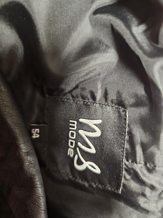 Chaqueta negra efecto piel MS Mode talla 54