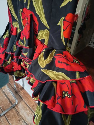 Vestido Flamenca Negro y Rojo