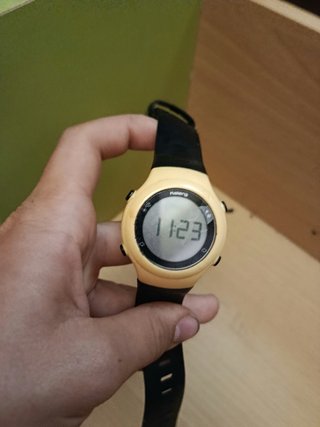 Reloj Deportivo Kalenji Amarillo y Negro
