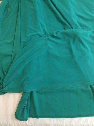 Vestido fiesta verde con pedrería