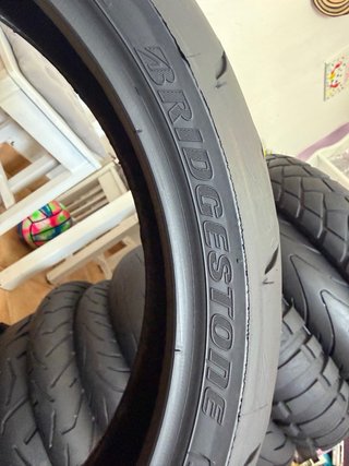 Neumático moto 120/70ZR17(58W)