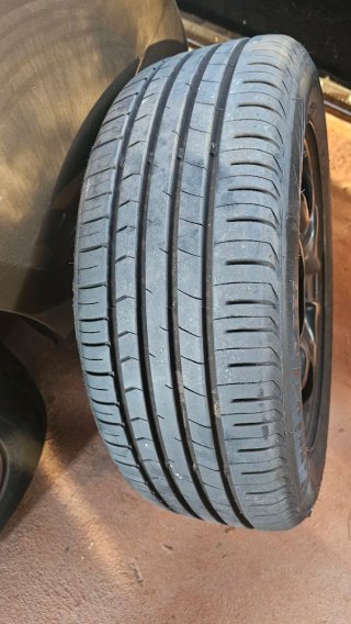 Neumático y llanta para Megane 4 205 55 R16 91w