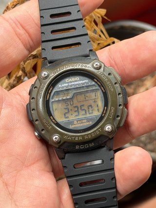 Reloj Casio DW 285