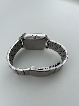 Reloj Casio Plateado con Esfera Morada FASE LUNAR