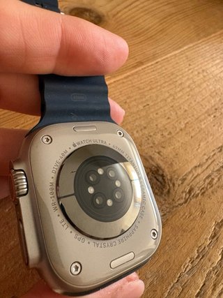 Apple Watch Ultra 2 Titanio + Ocean Band Azul