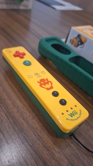 Mando Wii Remote Plus Bowser