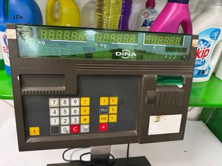 Báscula DINA 90€