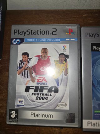 Juegos PS2: FIFA 2004, GT3, Esto es Futbol 2002