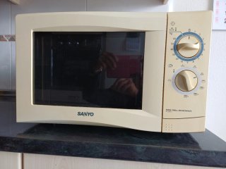 Microondas con Grill Sanyo