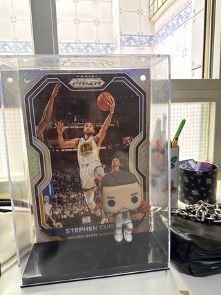 Funko Pop Stephen Curry con Carta Panini Prizm