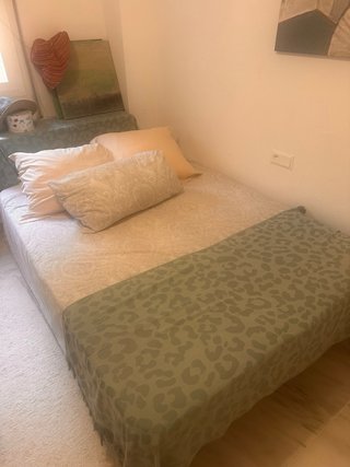 CAMA COMPLETA - Base tapizada + colchón 135x190