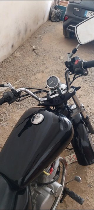 Suzuki Marauder 125