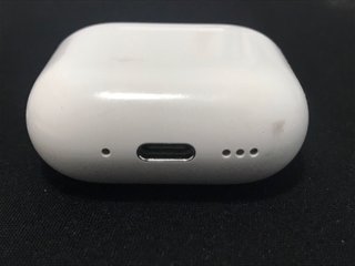 Estuche Carga AirPods 4 A3059