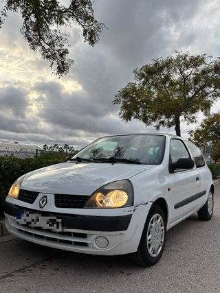Renault Clio 2001 diésel – 195.012 km