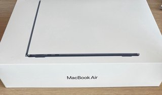 MacBook Air M2 2022