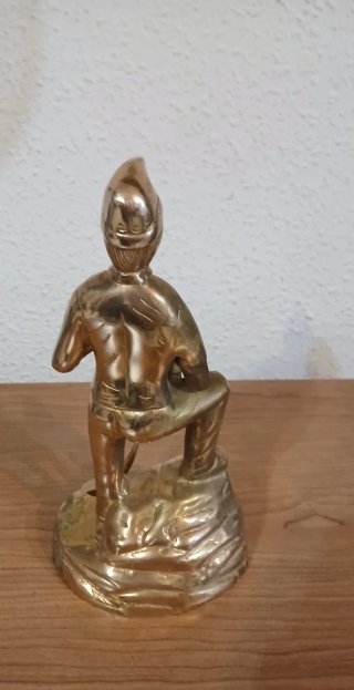 Figura de minero en bronce