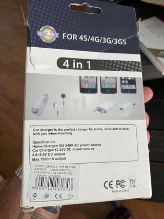 Cargador iPhone 1, 2, 3 , 4 Gen + Accesorios