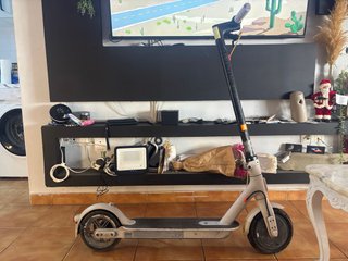 Patinete Eléctrico Xiaomi Gris