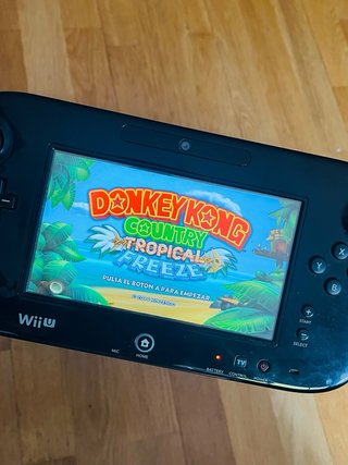 Consola Nintendo Wii U + Donkey Kong + Mario Kart