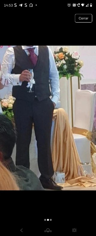 Traje de novio negro