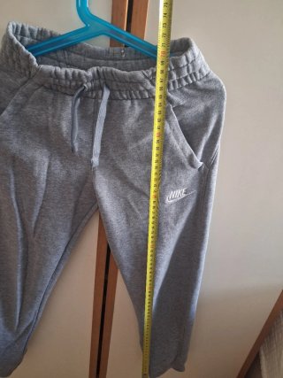 Pantalón de Chándal Nike Gris.